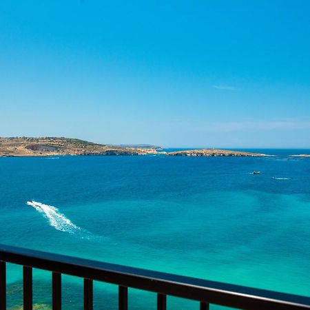 Апартаменты Islet Promenade Seafront Penthouse With Breathtaking Seaviews And Private Hot Tub On The Large Terrace By Getawaysmalta Сент-Полс-Бей Экстерьер фото
